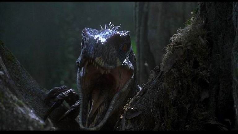 20030112 04-Jurassic Park III-Velociraptor.jpg