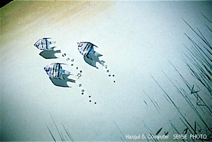 HNC-art15-2SeaFishes.jpg
